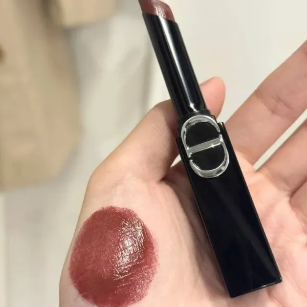 Son Lì Dior Rouge On Stage 565 Fearless Brown Shine Màu Đỏ Nâu Đất