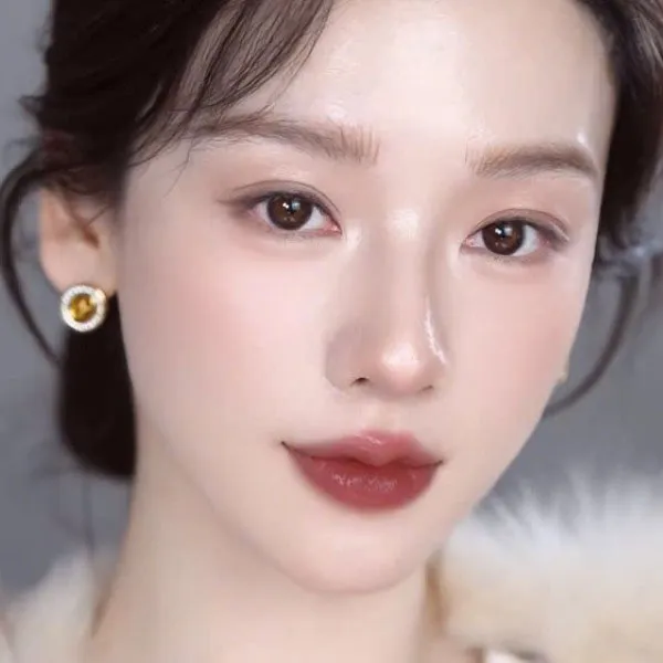 Son Lì Dior Rouge On Stage 565 Fearless Brown Shine Màu Đỏ Nâu Đất