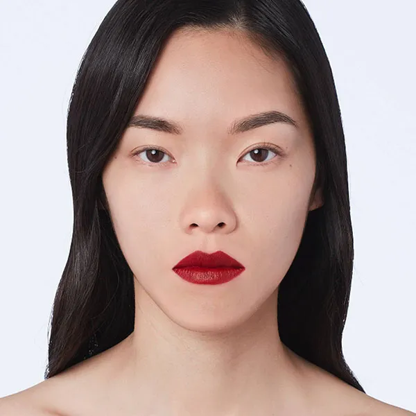 Son Lì Gucci Matte Lip 509 Janie Scarlet Màu Đỏ Lạnh
