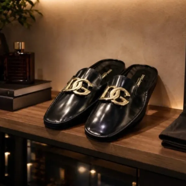 Giày Sục Nam Dolce & Gabbana D&G Men's Black Mules & Clogs Màu Đen Size 41 (Form Ôm)