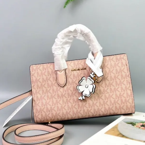 Túi Đeo Chéo Nữ Michael Kors MK Ascarlett Extra-Small Crossbody Bag Màu Hồng