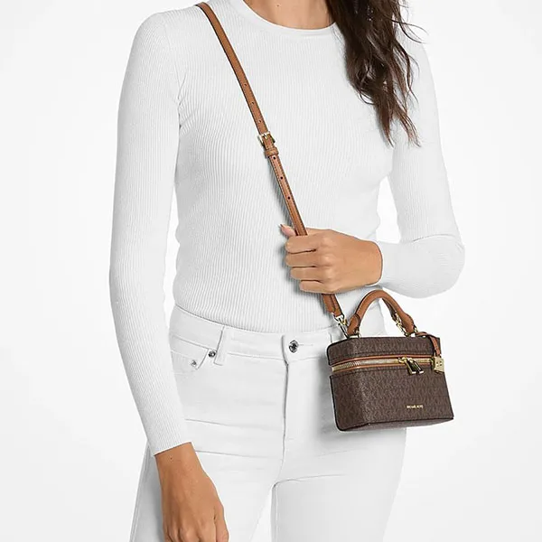 Túi Xách Nữ Michael Kors MK Jana Extra-Small Signature Logo Convertible Crossbody Bag 32F5GQ1C0B Brown/Acorn Màu Nâu Đen