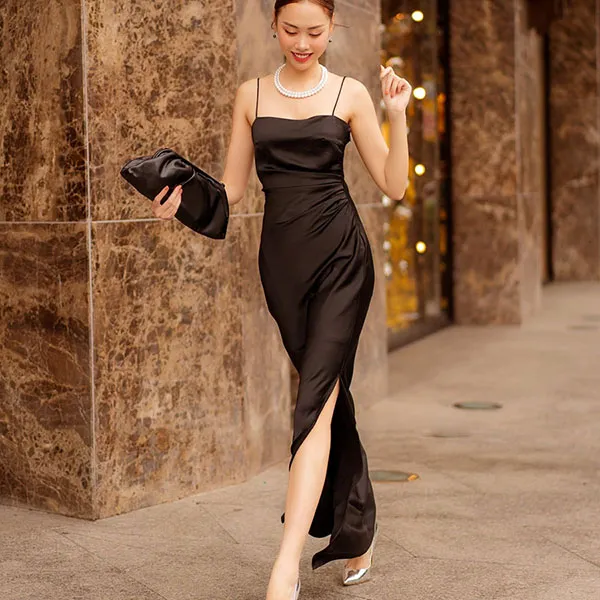 Váy Body Hai Dây F2 Fashion & Freedom D591-ĐEN-S-0622 Màu Đen Size S