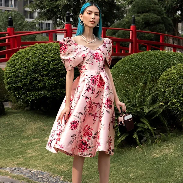 Váy Gấm Nữ F2 Fashion & Freedom Queen Of The Night D577-HH-S-0122 Màu Hồng Hoa Size S