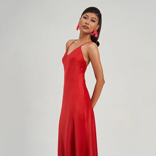 Váy Hai Dây Lụa Nữ F2 Fashion & Freedom City Girl D752-ĐO-S-0923 Màu Đỏ Size S