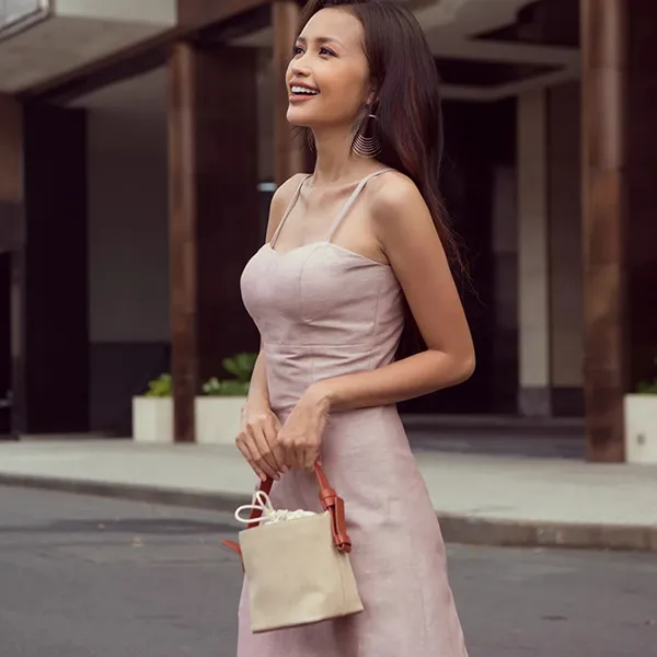 Váy Hai Dây Nữ F2 Fashion & Freedom City Girls D573-HN-S-1221 Màu Hồng Size S