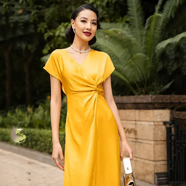 Váy Lụa Nữ F2 Fashion & Freedom Starry Nights D783-V-S-1223 Màu Vàng Size S