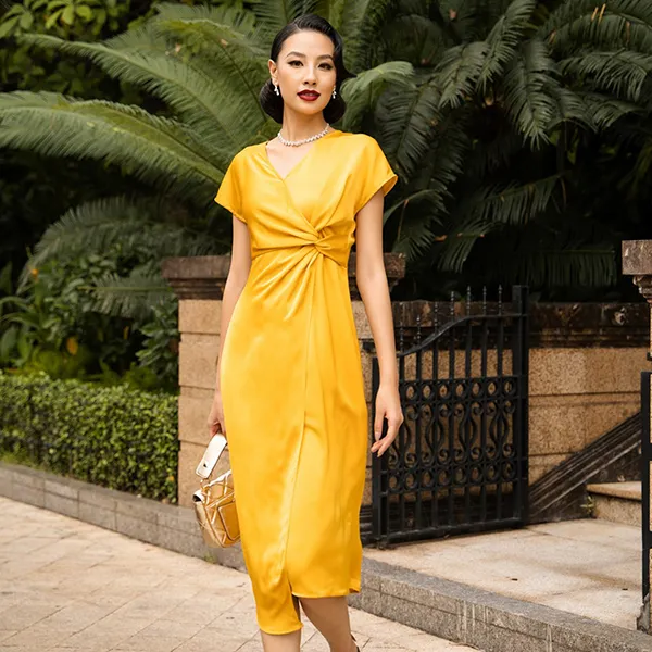Váy Lụa Nữ F2 Fashion & Freedom Starry Nights D783-V-S-1223 Màu Vàng Size S