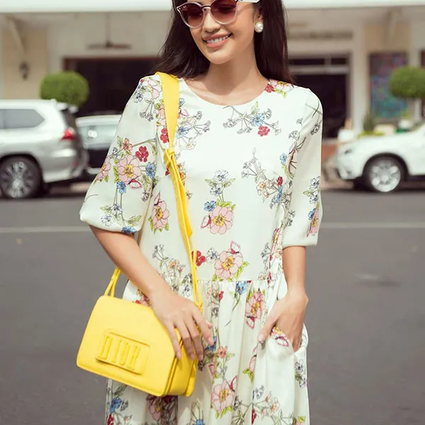 Váy Maxi Nữ F2 Fashion & Freedom City Girls D566-KH-S-1221 Màu Kem Họa Tiết Size S