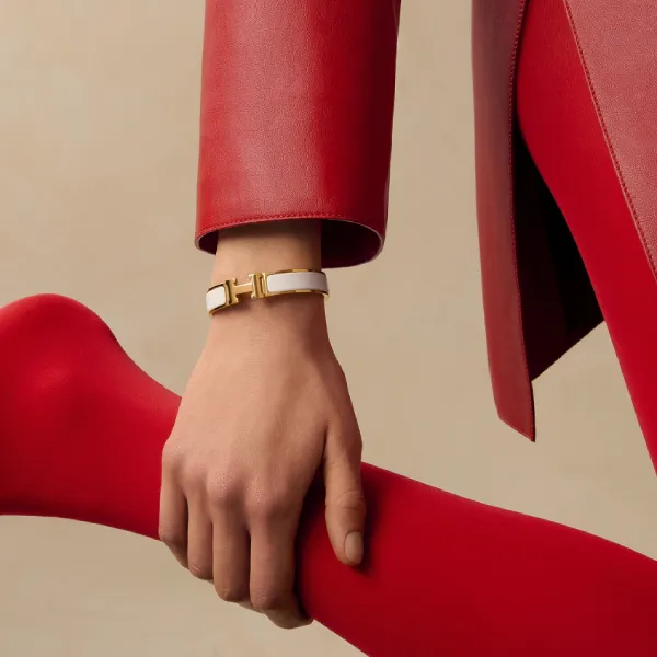 Vòng Đeo Tay Nữ Hermès Clic H Bracelet Yellow Gold H700001F 85GM Màu Vàng Gold