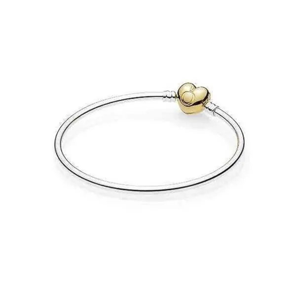 Vòng Đeo Tay Nữ Pandora Moments Heart Clasp Bangle 567163 Màu Bạc