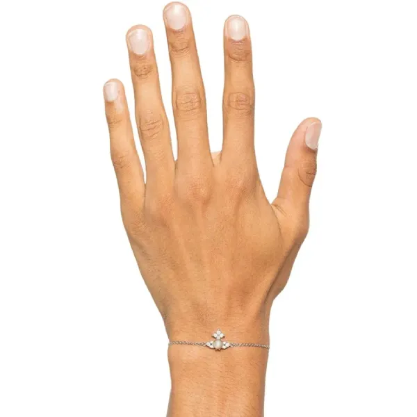 Vòng Đeo Tay Nữ Vivienne Westwood Feodora Bracelet Màu Bạc