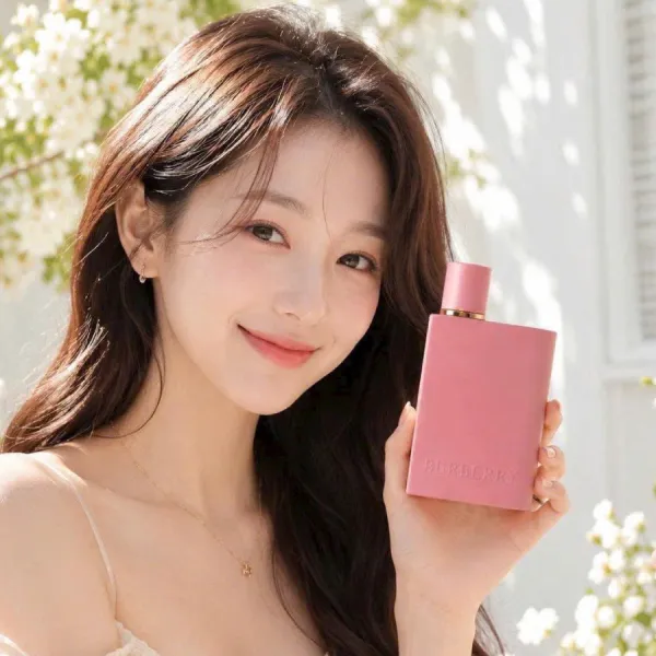 Nước Hoa Nữ Burberry Her Parfum Spray 100ml