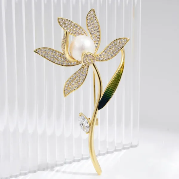 Cài Áo Nữ Meri Graceful Narcissus BR10 Màu Vàng