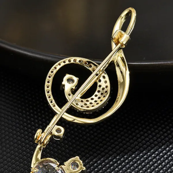 Cài Áo Nữ Meri Dream Melody BR13 Màu Vàng