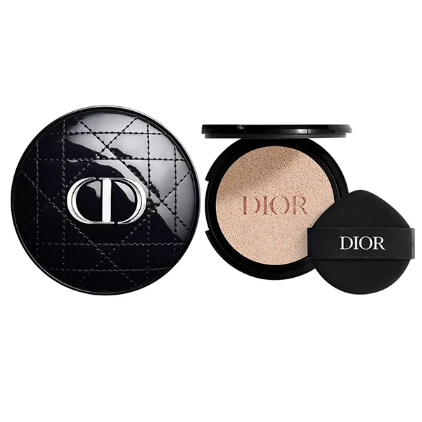 Case Đen + Lõi Phấn Nước Dior Forever Skin Glow Tone 0N