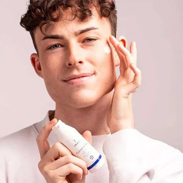 Kem Dưỡng Kiểm Soát Mụn Image Clear Cell Clarifying Repair Creme