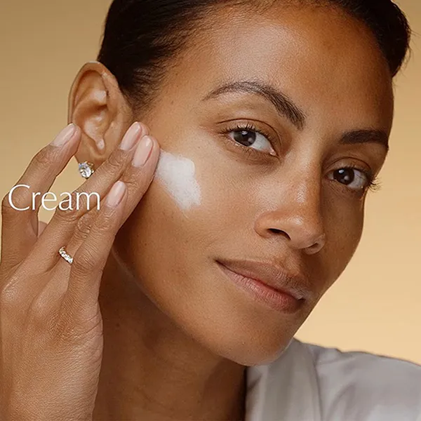 Kem Dưỡng Săn Chắc Da Estée Lauder Re-Nutriv Ultimate Lift Regenerating Youth Moisturizer Creme 50ml
