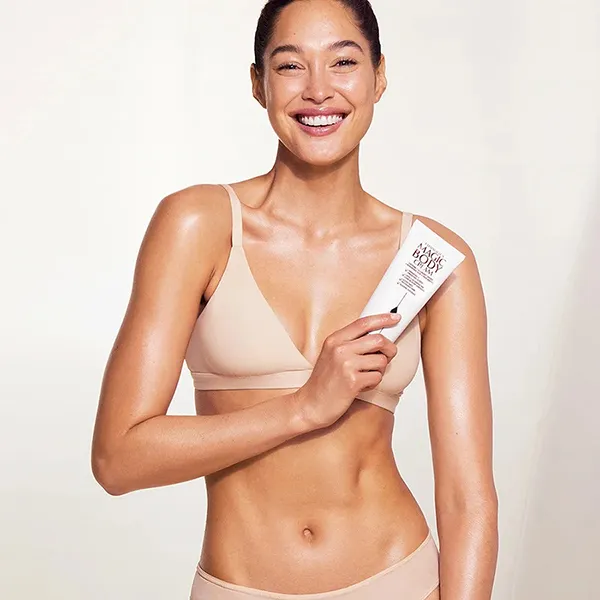 Kem Dưỡng Thể Charlotte Tilbury Charlotte's Magic Body Cream 200ml