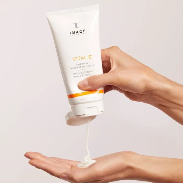 Lotion Dưỡng Da Tay Và Body Image Vital C Hydrating Hand And Body Lotion 170g