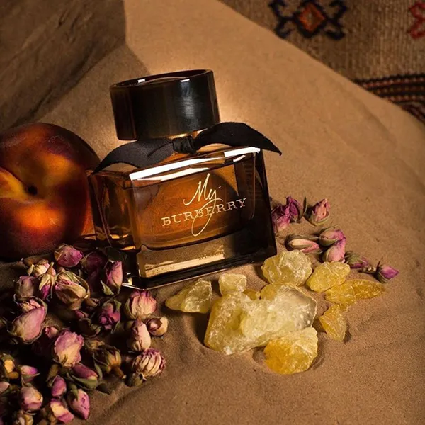 Nước Hoa Nữ My Burberry Black Parfum 50ml Cuốn Hút