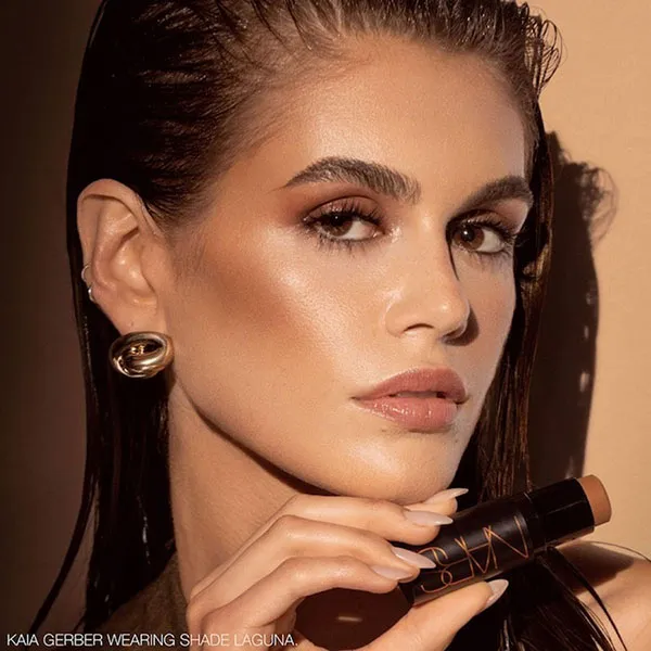 Phấn Tạo Khối Dạng Thỏi Nars The Multiple Sculpting Contour Stick Tone Laguna 8g
