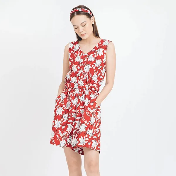 Quần Short Linen Nữ F2 Fashion & Freedom Brighter Day QS58-DH-S-1121 Màu Đỏ Size S