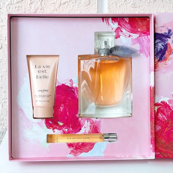 Set Nước Hoa Nữ Lancôme La Vie Est Belle EDP 100ml + 10ml Và Dưỡng Thể Body Cream 50ml