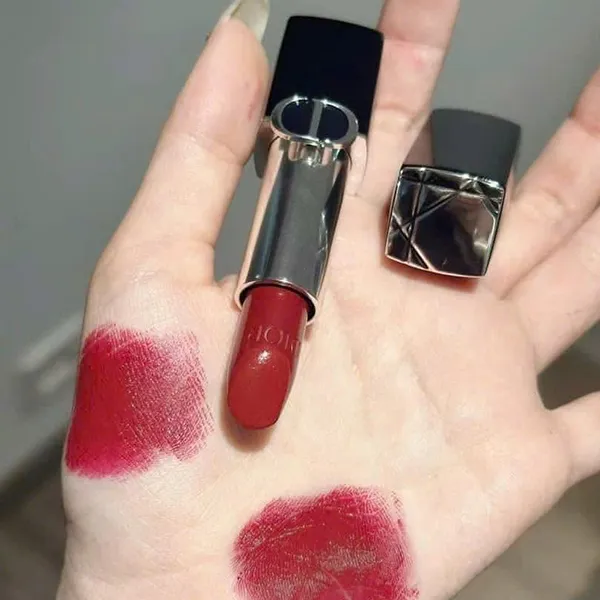 Son Dior Rouge Satin Finish Lipstick 818 Be Loved Màu Đỏ Mận