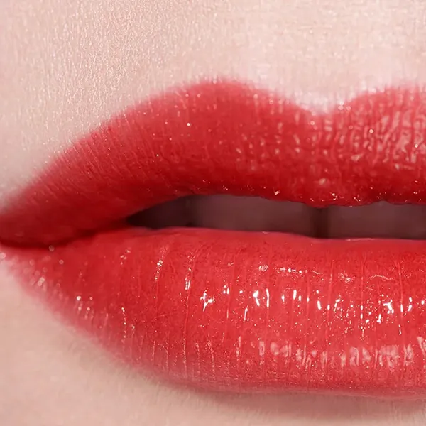 Son Dưỡng Chanel Rouge Coco Baume Shine 756 Cherry Burst Màu Đỏ Hồng Cherry