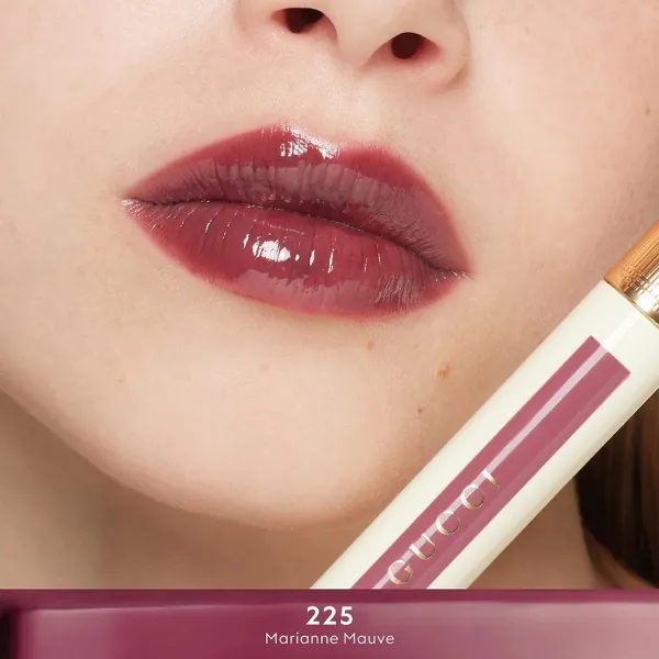 Son Kem Gucci Glow Oil In Water Tint 225 Marianne Mauve Màu Hồng Tím Trầm