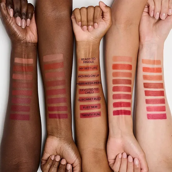 Son Lì MAC Powder Kiss Hazy Matte Lipstick 935 Ruby New Màu Đỏ Lạnh