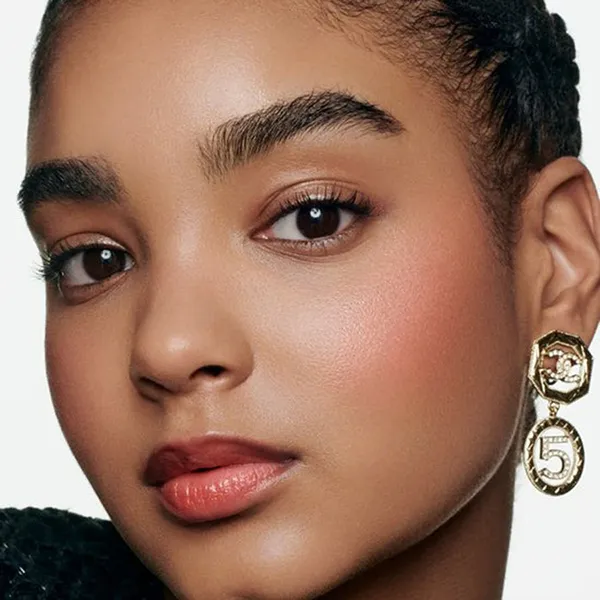 Thỏi Trang Điểm Đa Năng Chanel Duo De Baumes Multi-Use Duo Stick Tone 18 Gentle Glow