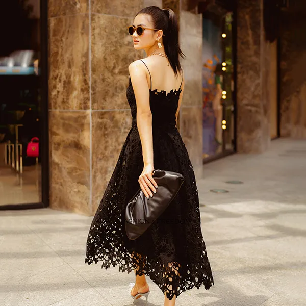 Váy Hai Dây Ren Nữ F2 Fashion & Freedom City Girls D564-ĐEN-S-1221 Màu Đen Size S