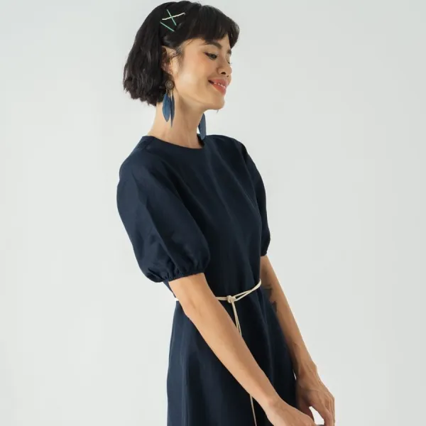 Váy Liền Nữ F2 Fashion & Freedom Becoming Discover D501-XD-S-0321 Màu Xanh Đen Size S