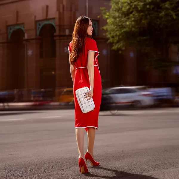 Váy Liền Nữ F2 Fashion & Freedom City Girls Red Viscose Silk Dress D569-DO-S-1222 Màu Đỏ/Trắng Size S