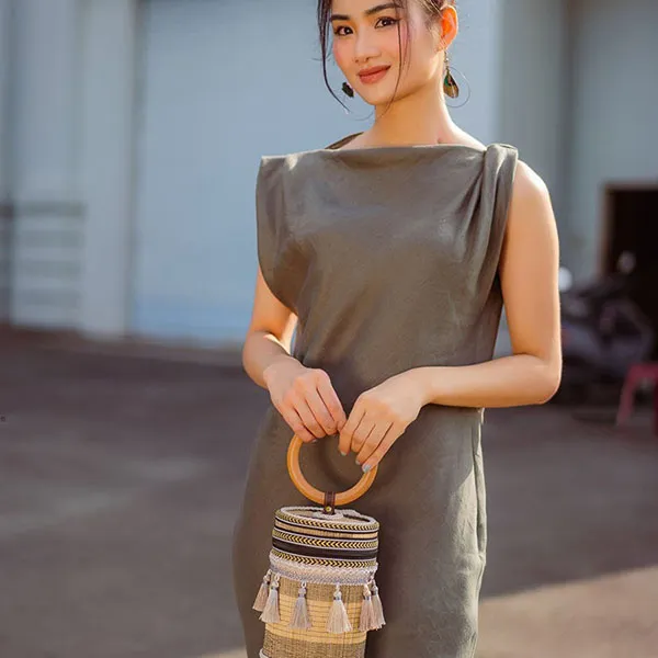 Váy Midi F2 Fashion & Freedom Linen Fall Muse D651-RD-S-0822 Màu Xanh Rêu Đậm Size S