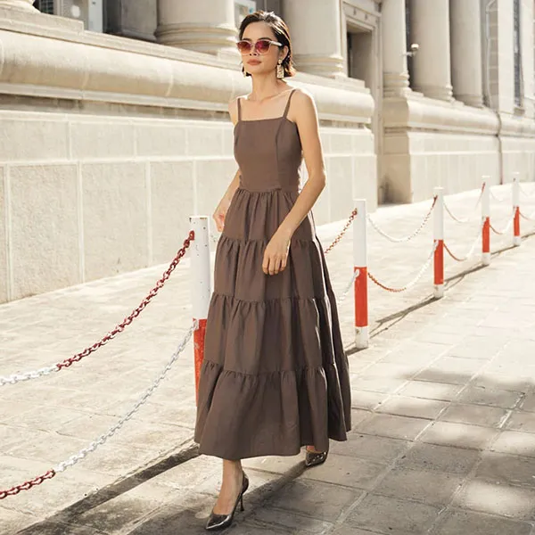 Váy Suông Hai Dây F2 Fashion & Freedom Linen Becoming Unveil D526-N-S-0621 Màu Nâu Size S