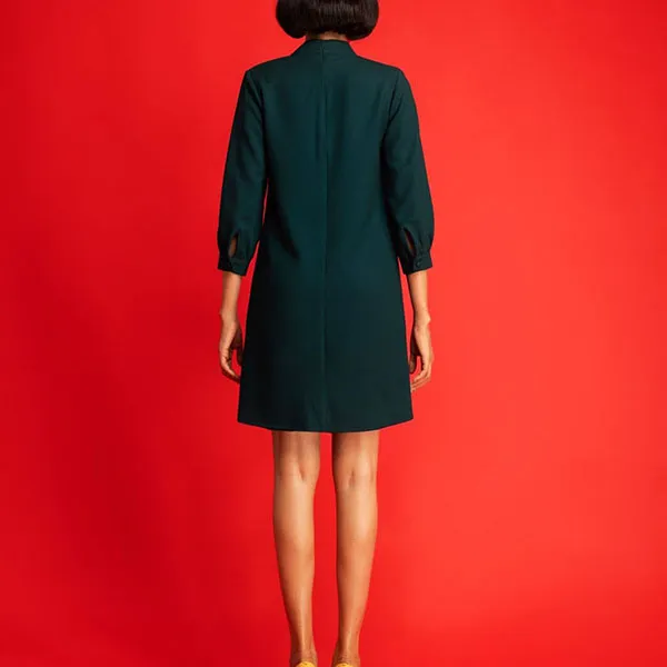 Váy Suông Nữ F2 Fashion & Freedom I Can And I Will HT-D05-XLD-S-0121 Màu Xanh Cổ Vịt Size S