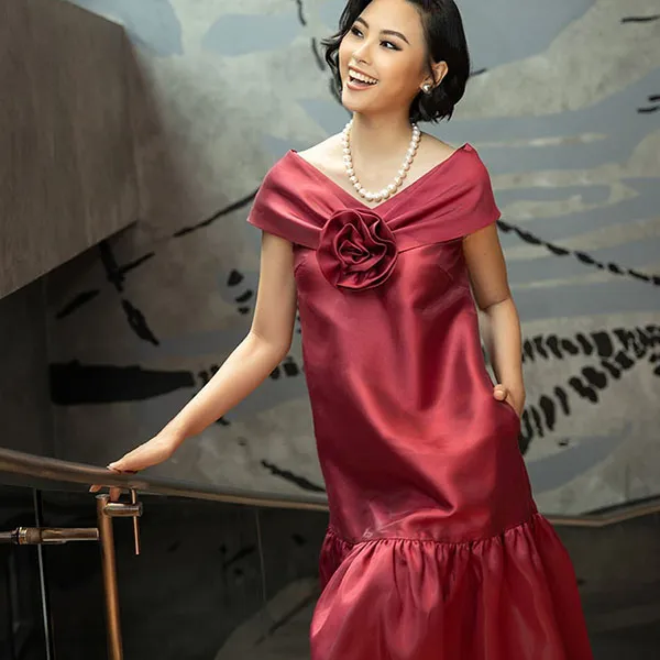 Váy Váy Trễ Vai Nữ F2 Fashion & Freedom Queen Of The Night D402-DD-S-1020 Màu Đỏ Size S