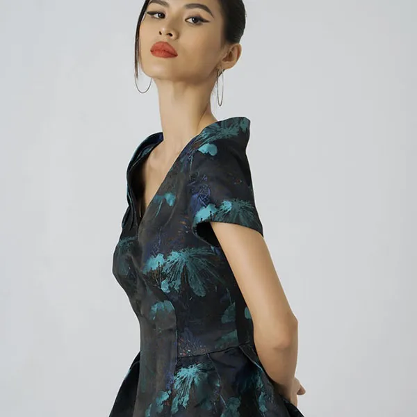 Váy Xòe Nữ F2 Fashion & Freedom Gấm Becoming Discover D517-X-S-0521 Màu Xanh Size S