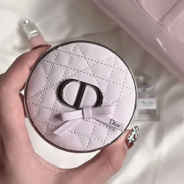 Vỏ Hộp Phấn Nước Dior Forever Cushion Couture Case Pink Bow Limited Edition Màu Hồng