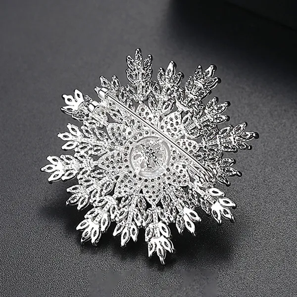 Cài Áo Meri Frozen Blossom BR23 Màu Bạc