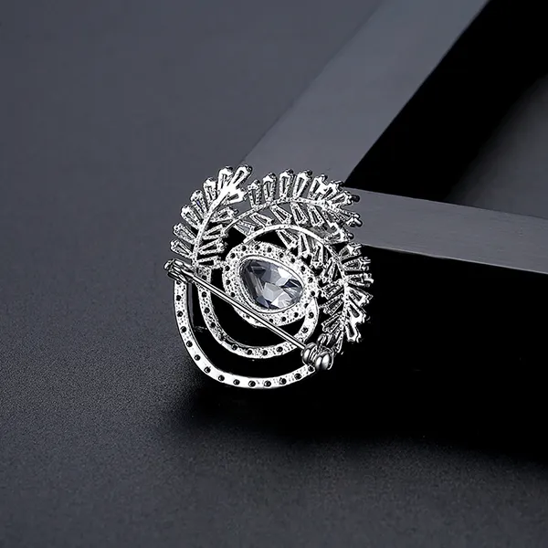 Cài Áo Nữ Meri Crystal Shine BR21 Màu Bạc