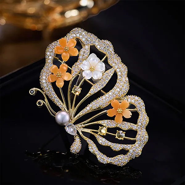 Cài Áo Nữ Meri Floral Wings BR104 Màu Vàng Cam