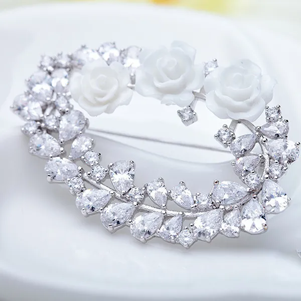Cài Áo Nữ Meri Flower Charm BR194 Màu Bạc