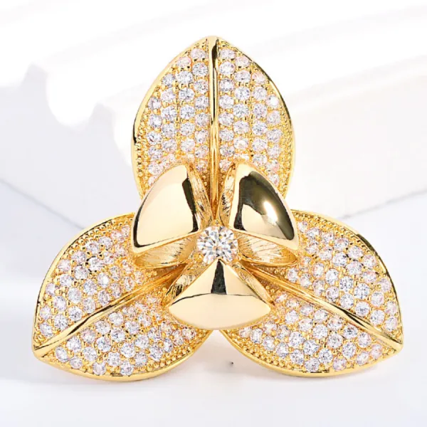 Cài Áo Nữ Meri Golden Trillium BR25 Màu Vàng
