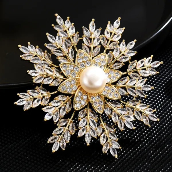 Cài Áo Nữ Meri Radiant Snow BR43 Màu Vàng Gold