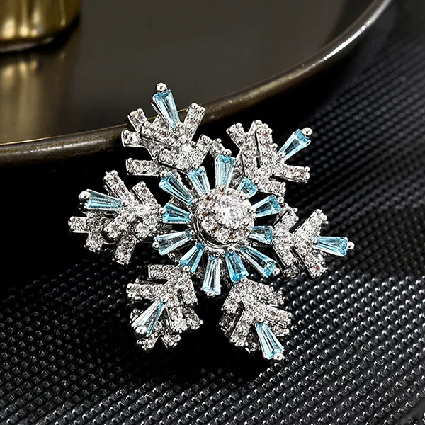 Cài Áo Nữ Meri Winter Gleam BR69 Màu Bạc