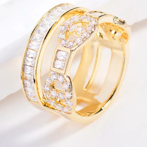 Cài Khăn Nữ Meri Infinite Link BR34 Màu Vàng